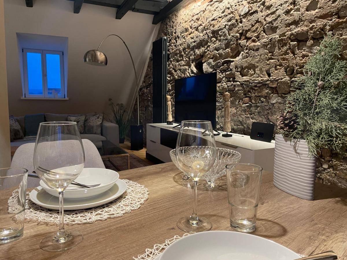 Apartamento Voh Super Exklusives Loft, Zentral, Smart-Tv, Parkplatz Vohenstrauss Exterior foto