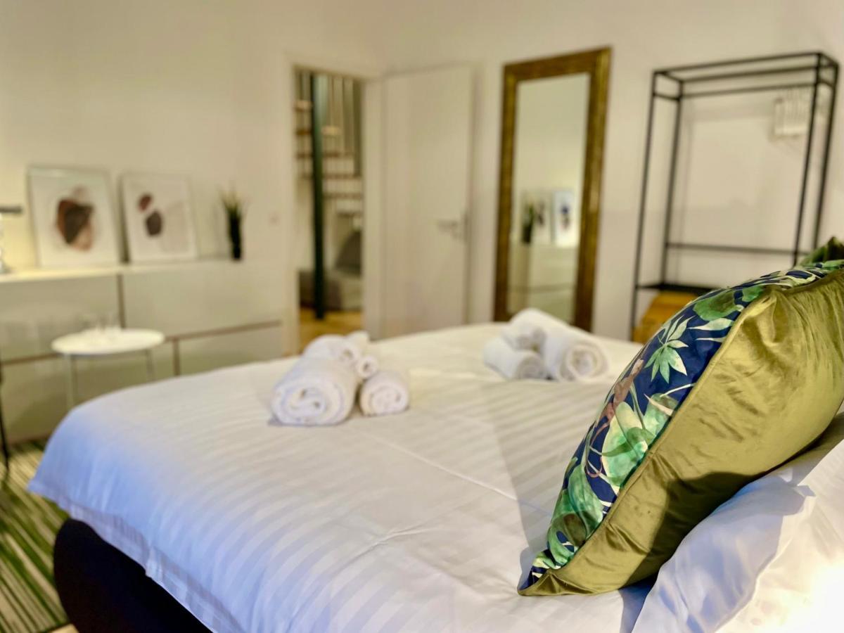 Apartamento Voh Super Exklusives Loft, Zentral, Smart-Tv, Parkplatz Vohenstrauss Exterior foto